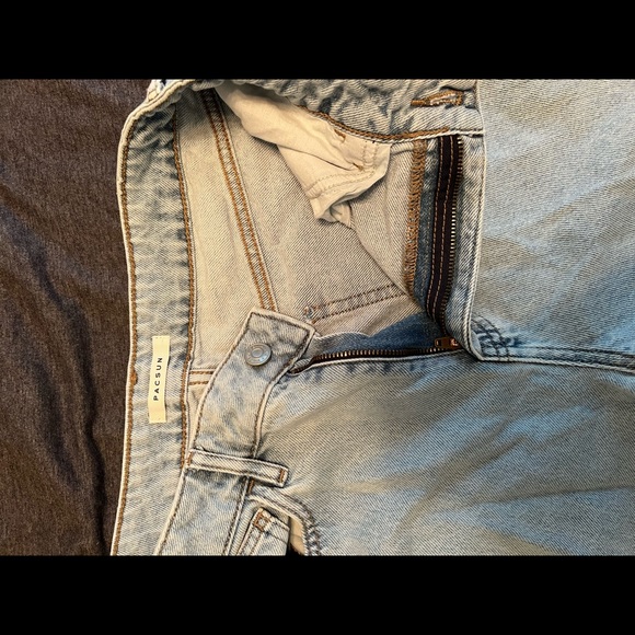 Pacsun mom jeans - Picture 2 of 4